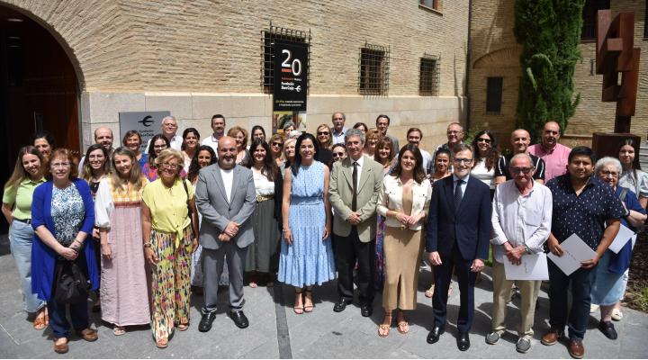 Entrega del convenio a las entidades sociales de Fundación Ibercaja