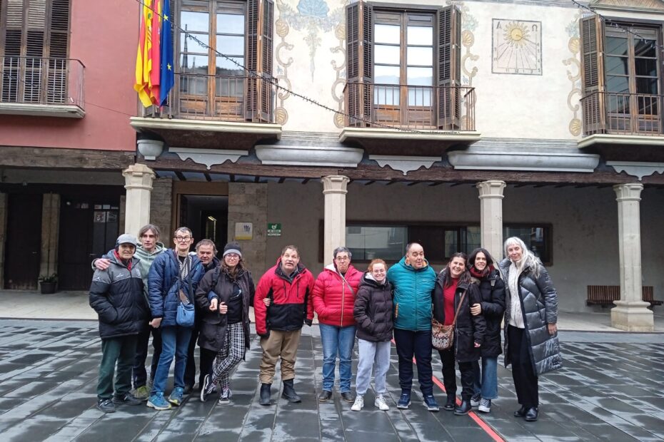 Cadis inaugura la exposición ‘Evolución, de la minusvalía a la diversidad’ en Graus